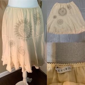 Acciaio cream midi skirt size L